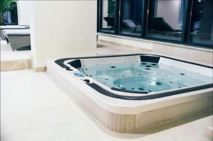 Alezzi Resort Luxury Apartament Prima Linie La Mare Năvodari Extérieur photo